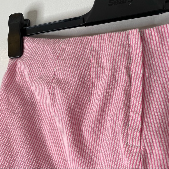 Lilly Pulitzer Pink White Striped Lace Seersucker Shorts - Picture 4 of 7